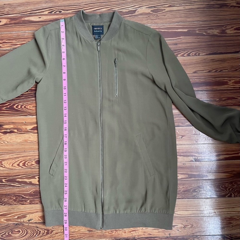 Forever 21 Oversized Olive Green Bomber Jacket - Picture 10 of 11